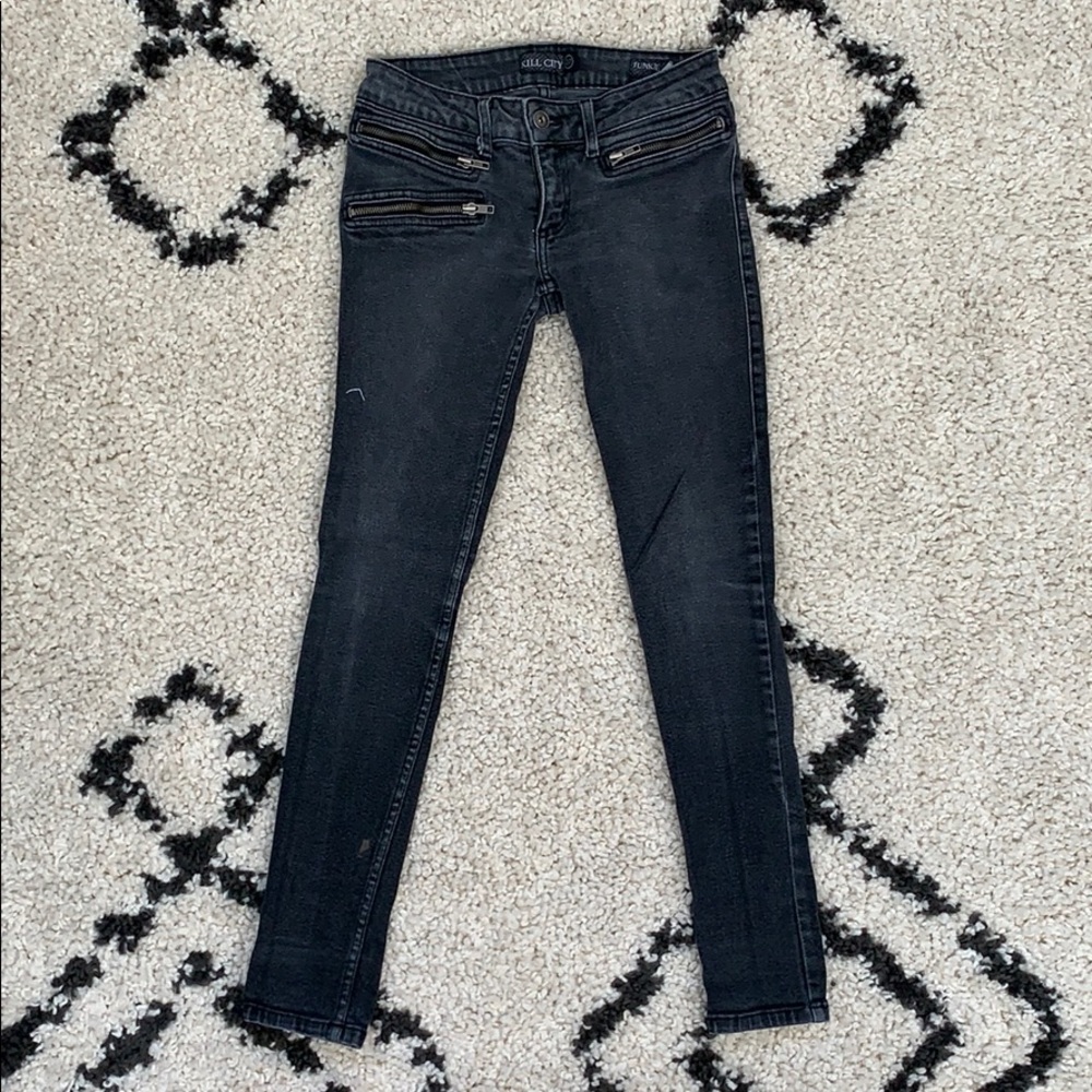 Kill City Vintage black wash denim